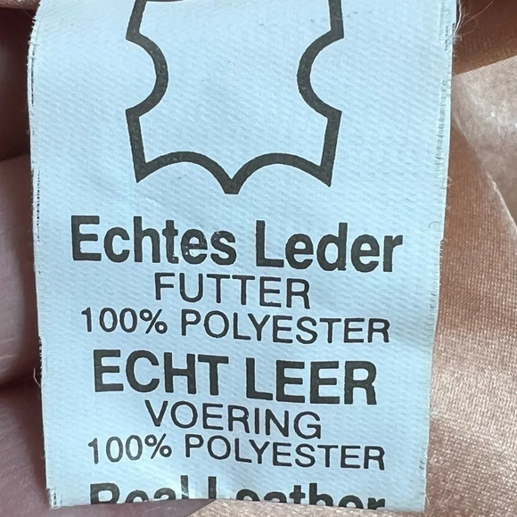 VINTAGE “REAL LEATHER” Smooth Light tan Leather Coat Size Medium Covered Buttons - Picture 8 of 9